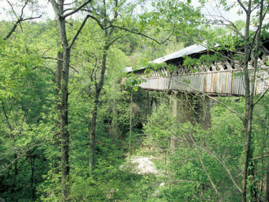 Horton Mill Covered Bridge, Alabama, USA